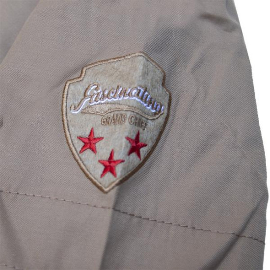 Καπαρτινέ μπουφάν 